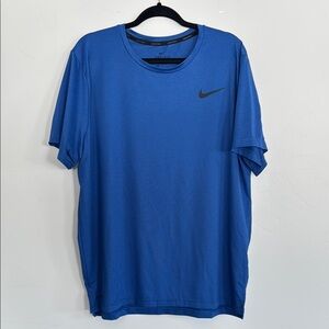Nike Men's Blue T-Shirt